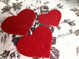 3 Red Glitter Heart Magnets Spread some Love - Picture 1 of 3