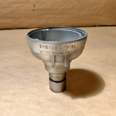 Original Jaguar MKV MKVII Lucas Distributor Body DVX6A GC50 Date Code 3/51 - Image 1 of 4