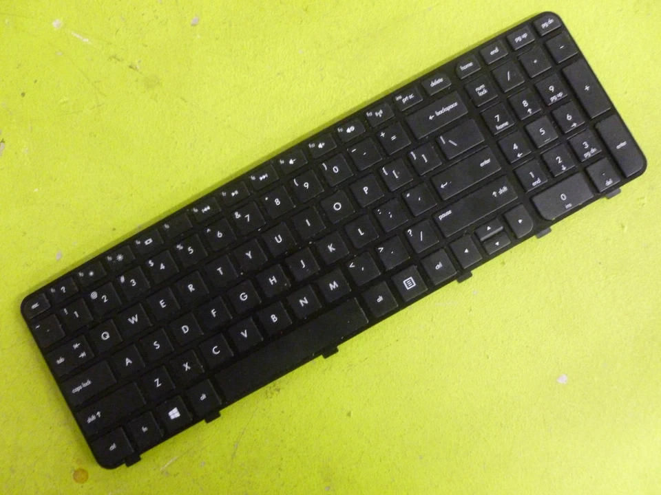 Quantan Completo Tastiera US Versione 12B63LAB02 DBCFFA1M43U00S AENK5U034384 - Immagine 1 di 2