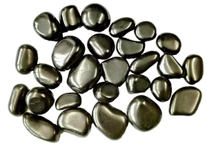 Schungit & Shungit Trommelsteine ca. bis 1 cm. / 0,5 kg. / poliert - Bild 1 von 2
