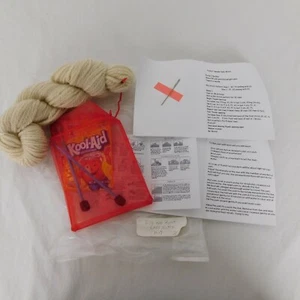 Dye and Knit Easy Mitts Kit Kool-Aid Orange 80 Yards Worsted Weight Yarn Needle - Picture 1 of 9
