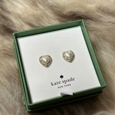 ¡Nuevo con etiqueta! Pendientes Kate Spade My Love Heart - Piedras brillantes transparentes y perlas Foto 1 de 4