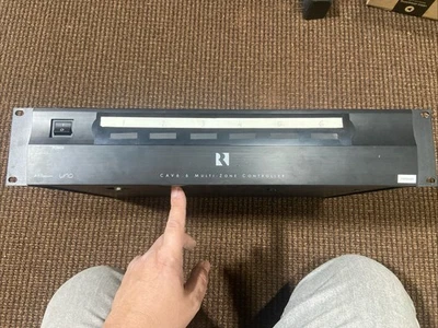 Controlador multizona de video Russound CAM6.6 6 zonas - negro Foto 1 de 4