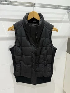 Lorna Jane Vest - Picture 1 of 3