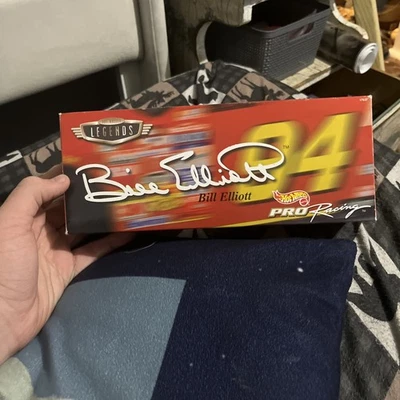 Bill Elliott 1/64 Racing Special Legends - Image 1 of 4