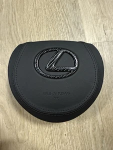 Cubierta de volante de fibra de carbono + emblema compatible con 2014+ lexus Is250 Is350 RC350 - Imagen 1 de 6