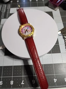 DISNEY ANIMIERTE ALADDIN UHR - von PEDRE HERVORRAGENDER ZUSTAND. - NEUER AKKU - Bild 1 von 10