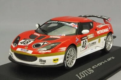 Coche modelo de carreras CORGI 1/43 LOTUS EVORA GT4 CAMPEONATO BRITÁNICO GT 2012 Foto 1 de 3