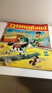 Disneyland Magazine Comic From The 1970s Number 47 - Picture 1 of 5