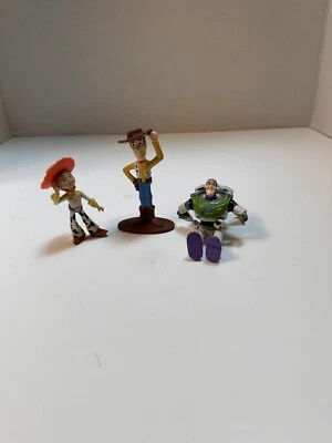 Toy Story 2 Disney Pixar Lot of 3 Figures Woody Jessie Buzz  3 Inch - Image 1 of 4