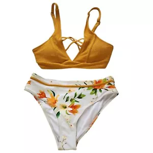 Cupshe Sunny Bay Floral Bikini Size Small Swimsuit Flowers Yellow Textured New - Picture 1 of 10