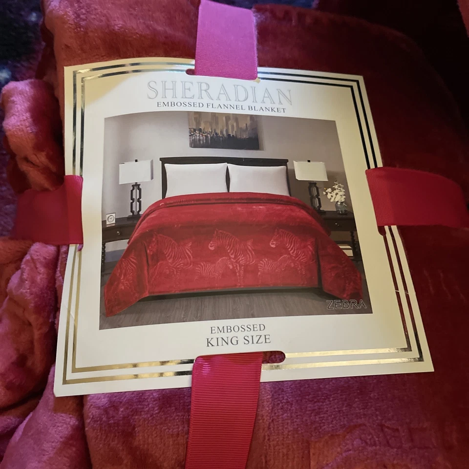 NUEVO CON ETIQUETAS Manta Sheradian Estampado Cebra Rosa Caliente Talla King 108inx90in. Foto 1 de 4