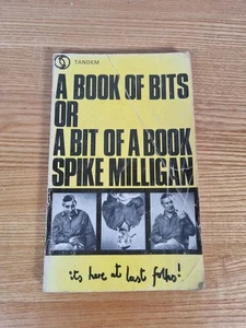 Spike Milligan, A Book of Bits or a Bit of a Book, Paperback, 1971 Vintage FAB - Foto 1 di 8