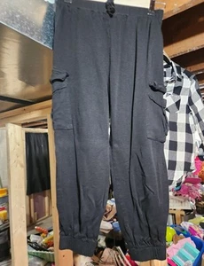 Girls Aet Class Black Cargo Knit Sweatpants Size Medium - Picture 1 of 5
