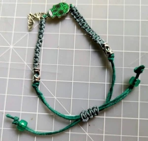 Handmade braided friend ship bracelet "sugar skull with bat" green and gray - Picture 1 of 1