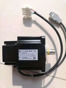 1PC Fuji Servo Motor GYC401DC1-CA - Picture 1 of 6