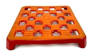 Vintage Descoware Trivet Flame Orange Red Belgium 6" x 6" Cast Iron & Enamel - Picture 1 of 7