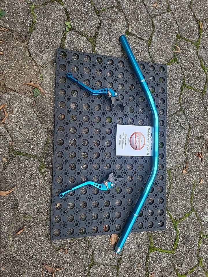 Superbike Lenker und Brems Kupplungshebel Set - Bild 1 von 1