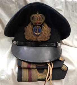 AMAZING RARE WW2 GREEK HELLENIC ROYAL NAVY OFFICER UNIFORM HAT & EPAULETTES - Picture 1 of 11
