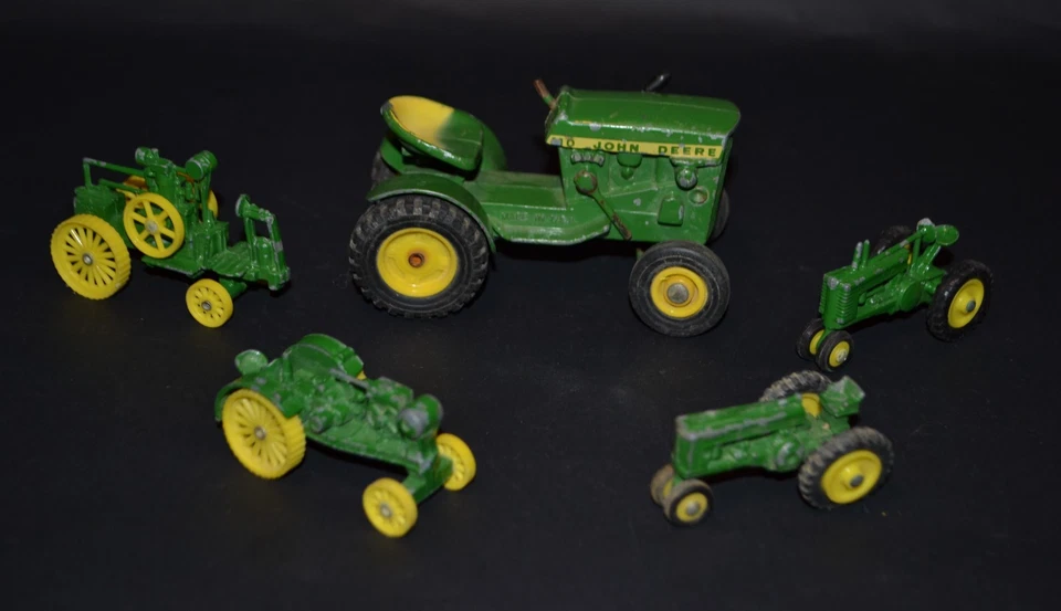 Lote de 5 tractores John Deere diecast vintage hechos en EE. UU. ERTL Foto 1 de 4