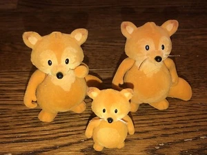 Genuine Li'l Woodzeez Mom Dad Baby Fox Tippytail Family Set of 3 - Bild 1 von 18
