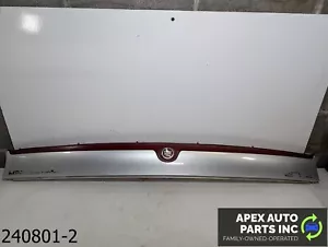 OEM 2003 Cadillac Seville 4.6L UPPER TRUNK TRIM TAILLIGHT Filler - Picture 1 of 8