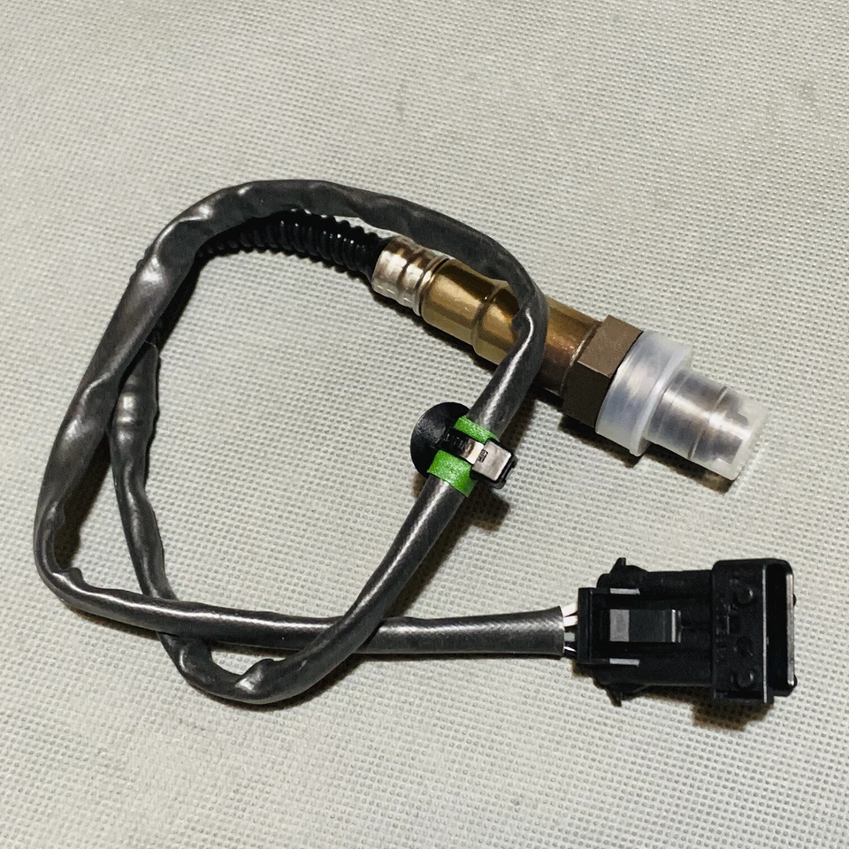 Sensor de oxígeno lambda genuino OE aguas abajo para Volvo C70 S70 V70 30637016 Foto 1 de 4