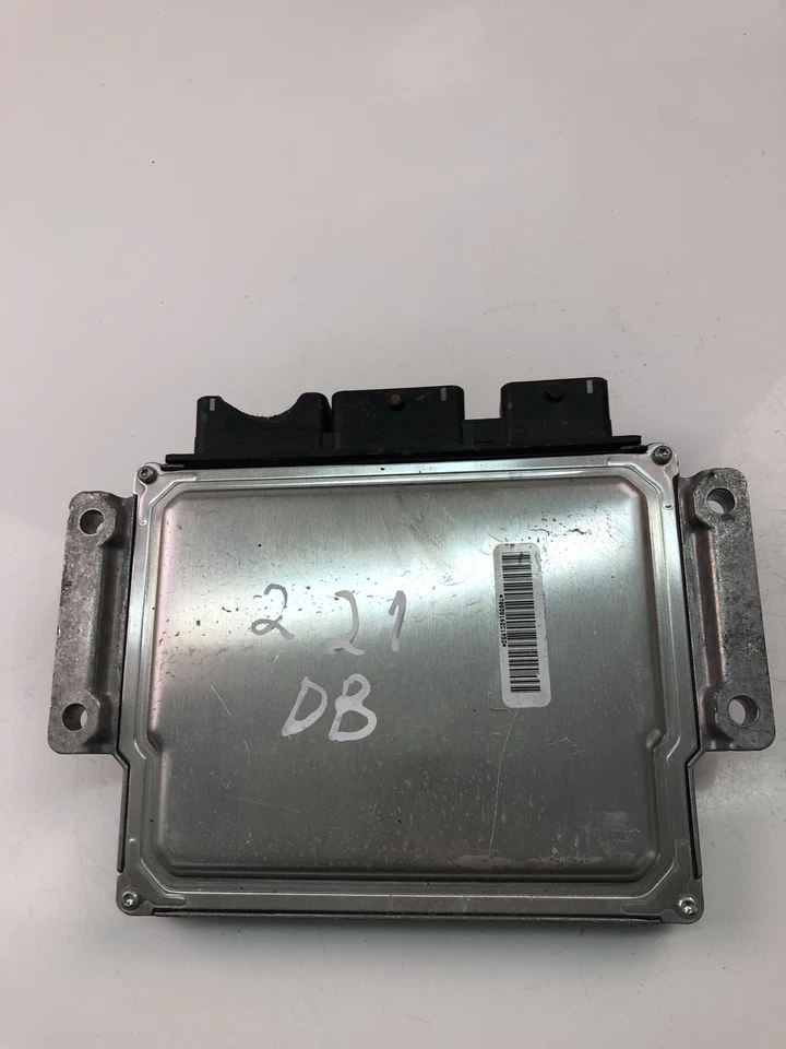Centralina motore CITROËN C5 III RD 9663548180 ECU 2012 27188662 - Immagine 1 di 4
