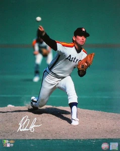 Nolan Ryan Autografiado Houston Astros 16X20 HM Lanzamiento Vista Frontal - Holograma AIV - Imagen 1 de 2
