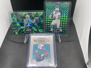 2024-25 Panini Prizm & Mosaic Tua Tagovailoa Green Ice Prizm Break, Green Mosaic - Picture 1 of 2
