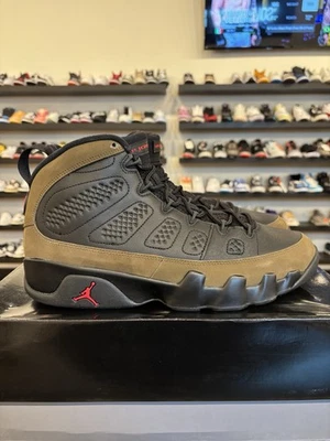 Air Jordan 9 Retro Olive 2024 Talla 12 Usado HV4794-030 Negro Verde Rojo Foto 1 de 4