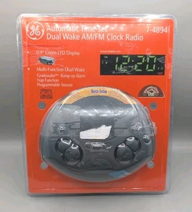 GE Automatic Time-set Dual Wake AM/FM Clock Radio Model 7-4894 (Factory Sealed) - Picture 1 of 3