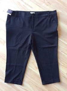 New Women’s Ava & Viv Stretch Black Capris Cropped Dress Pants Plus Size 24W - Picture 1 of 4