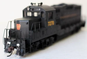 HO, Walthers Trainline Pennsylvania GP9M Diesel Locomotive Rd.#7270,Item 931-130 - Picture 1 of 16