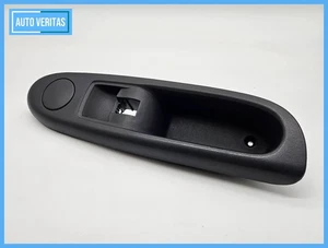 Original Renault Clio 2 window lifter switch facing front right 8200628297 - Picture 1 of 7