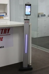 8 inch Temperature Monitoring AI Face recognition / short stand - Picture 1 of 13
