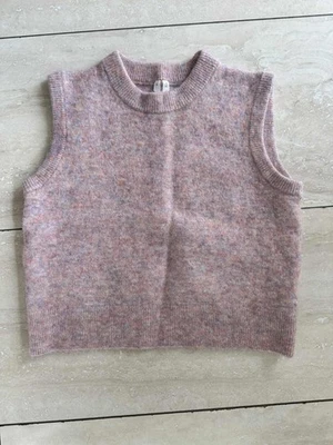 Arket Women's Vest Size M - Image 1 of 3