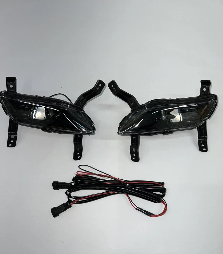 HYUNDAI SANTA FE 2018-2021 LED FOG LIGHT KIT LAMP BULB + RELAY HARNESS & SWITCH - Image 1 of 4
