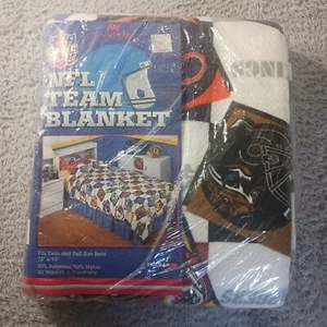 Northwest NFL GameDay Blanket All Over Team Print Twin/Full 72x90 Vintage READ - Picture 1 of 5