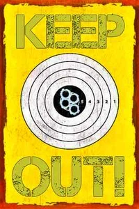 *KEEP OUT* INSEGNA METALLICA 8X12 AVVERTIMENTO ATTENZIONE NO TRASGRESSIONE PREPPER BERSAGLIO PRATICA - Foto 1 di 1