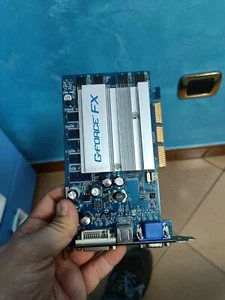 Scheda Grafica Club3D Nvidia Geforce Fx 5200 128MB CGN-348TVD-1 AGP - Foto 1 di 3