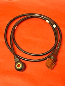 Ignition Knock Sensor Siemens France KS258 for 2000 - 2004 Volvo S40 V40 - Picture 1 of 2