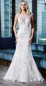 Wedding Dress By Signature Size 10 Ivor & Silver Beaded Lace In Mermaid Shape. - Picture 1 of 10