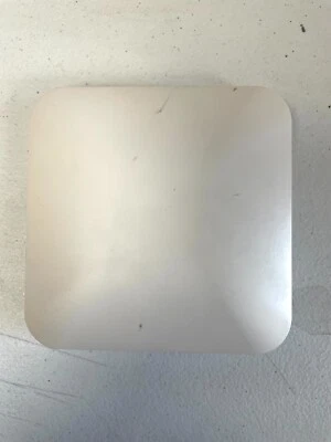 Luxul XAP-1210 300n high power wireless low profile access point - Image 1 of 3