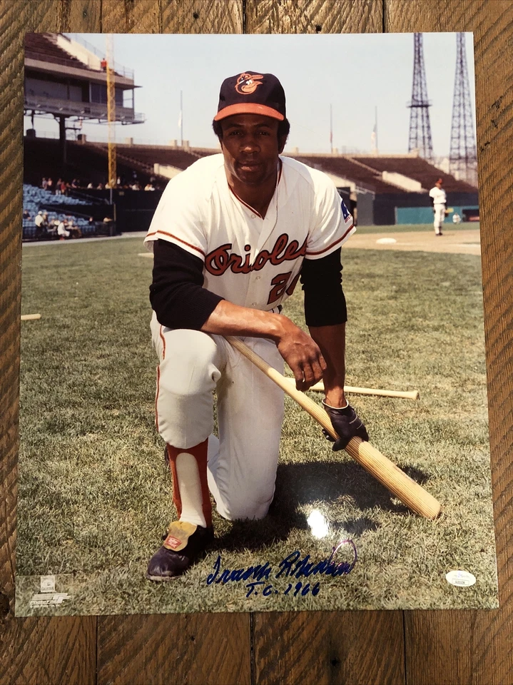 Frank Robinson Signed 16x20 Photo - Orioles JSA Certified! HoF! - Image 1 of 4