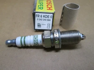 SMART CABRIO & CITY COUPE BOSCH SPARK PLUG 0242240584 FR6KDEO - Picture 1 of 1
