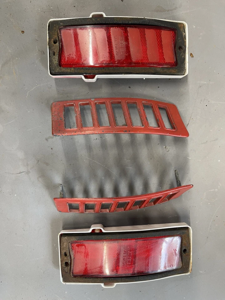 Chevy Impala Chevelle 1970-1972 1/4 panel señal de giro lámpara marcador luz Malibu Foto 1 de 4