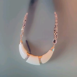 Graziano Ivory And Gold Toned Statement Necklace Vintage EUC - Picture 1 of 11