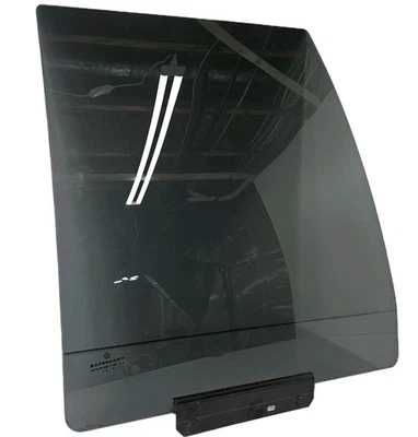 Тонированное левое заднее стекло для Jeep Grand Cherokee WJ 1999-2004 годов выпуска от оригинального производителя - Изображение 1 из 4