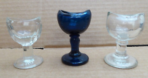 VINTAGE 1900s SET OF 3 COLOURED EYE BATHS EYE WASH CUPS  BLUE & CLEAR GLASS